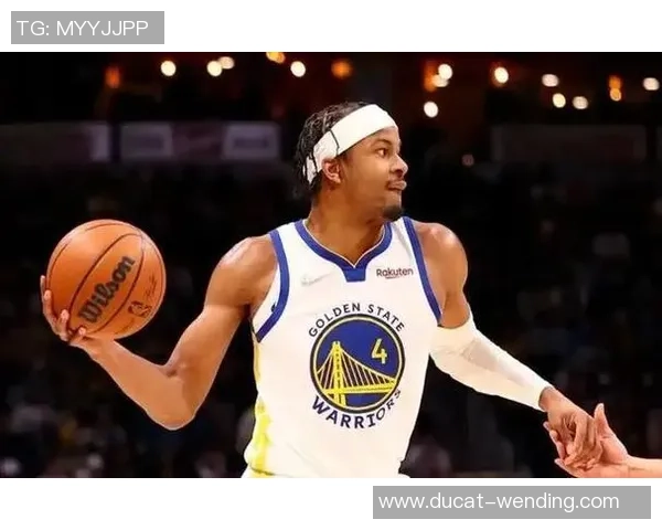 无库里巴特勒24+8+10勇士困难拿下鹈鹕，候补奇兵小佩顿19+11